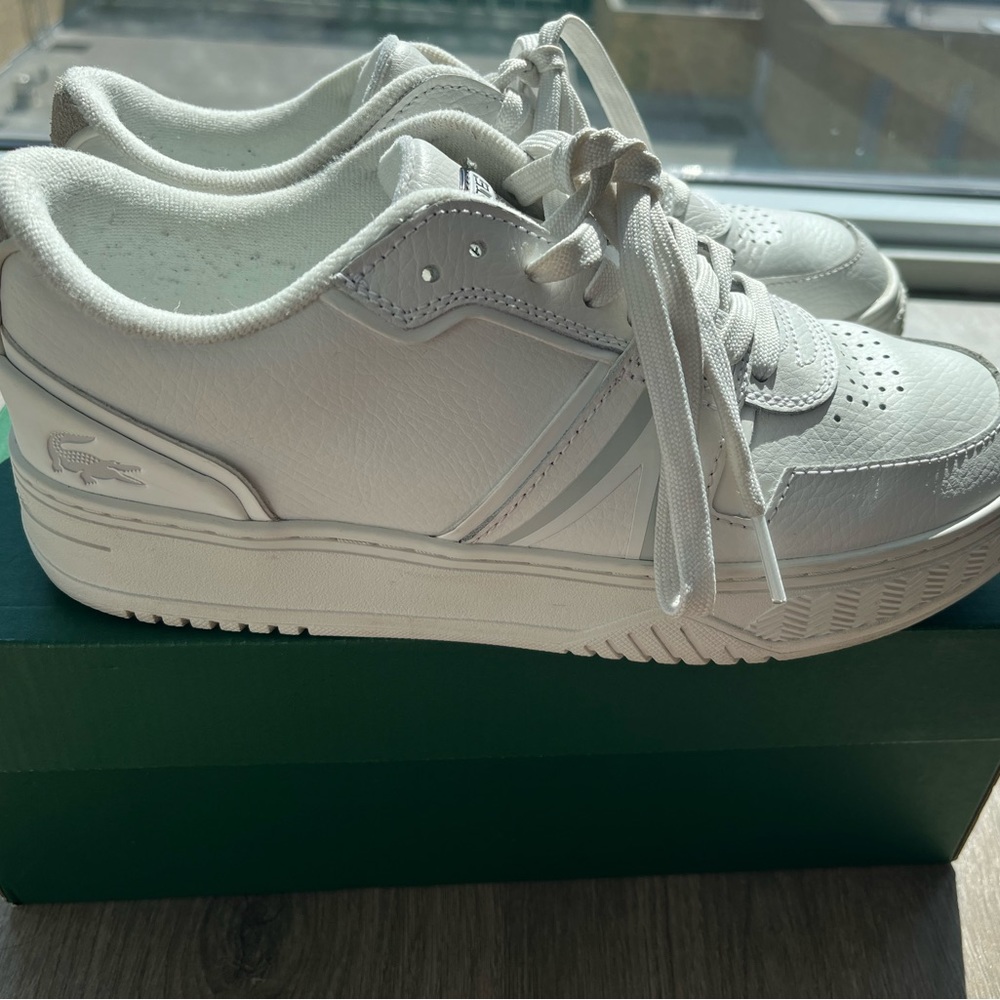 LACOSTE tennis shoes